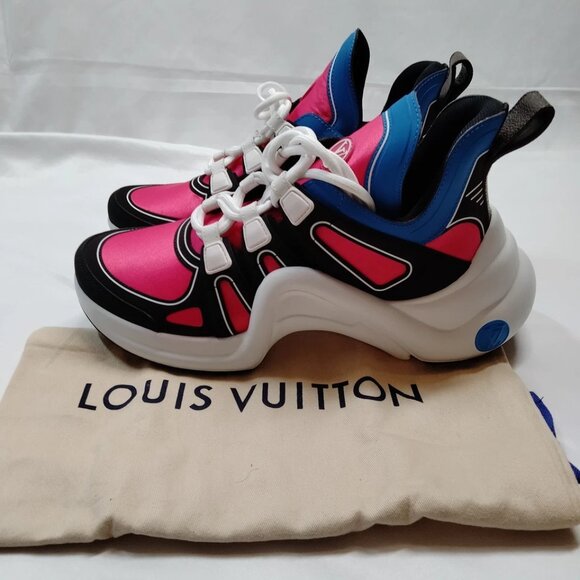 Louis Vuitton Sneakers Women Hot Pink Nylon mon-308-071425 - Picture 9 of 9